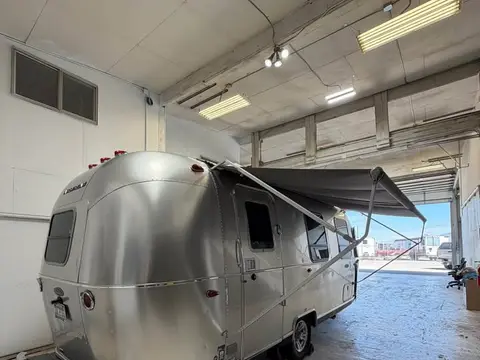 2018 Airstream Bambi 22FB — photo 4