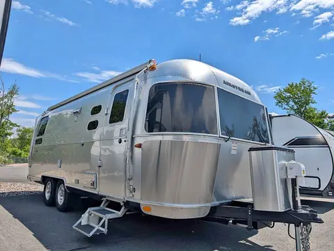 2014 Airstream Classic 27FBQ — photo 1
