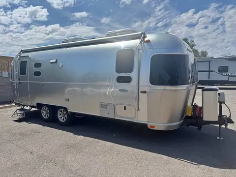 2018 Airstream Flying Cloud — photo 1