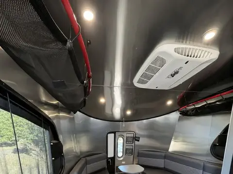 2022 Airstream Basecamp X — photo 3