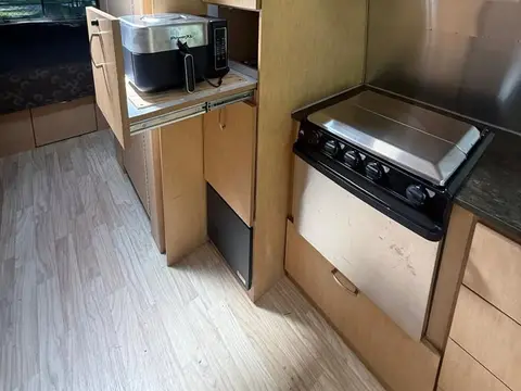 2016 Airstream Flying Cloud — photo 5