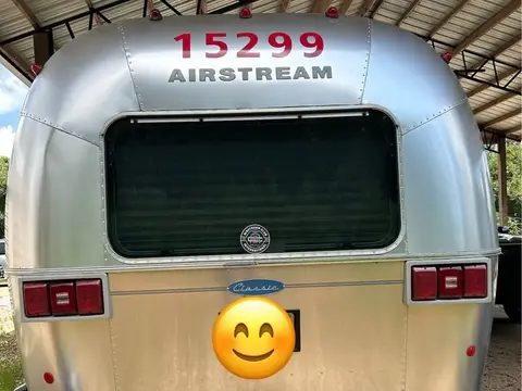 2006 Airstream Classic 25’ RBQ; 25 ft — photo 5