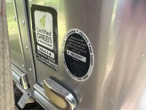2021 Airstream Flying Cloud — photo 3