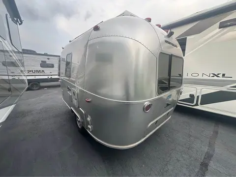 2024 Airstream Bambi 16RB — photo 4
