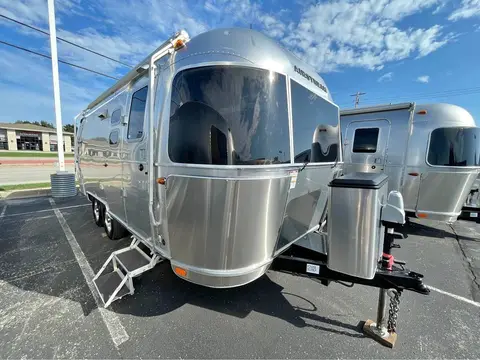2018 Airstream International 23CB — photo 1