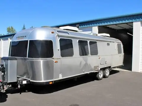 2017 Airstream Classic 30RB — photo 1
