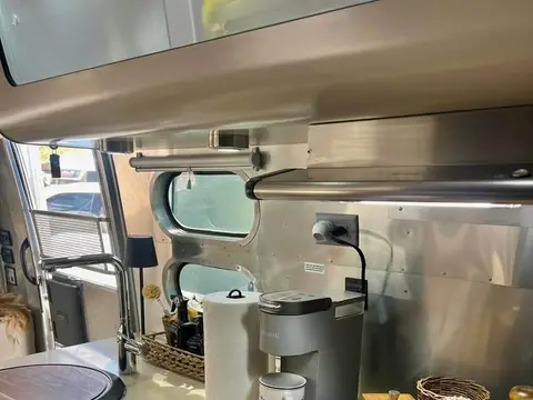 2019 Airstream International CCD Signature — photo 5