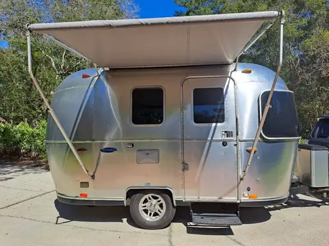 2017 Airstream Bambi 16RB Sport — photo 2