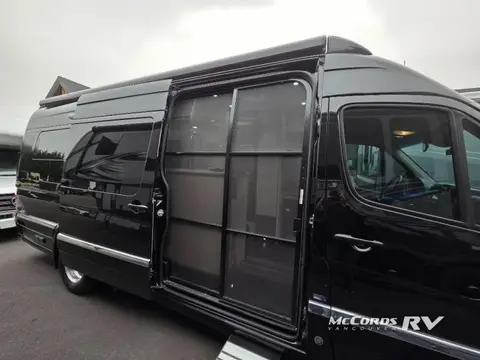 2019 Airstream Interstate Grand Tour EXT Std. Model — photo 3