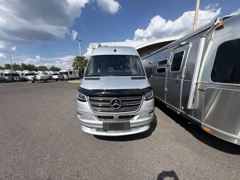 2024 Airstream Interstate 24GT — photo 2