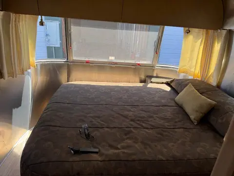 2015 Airstream Flying Cloud 25 ft — photo 4