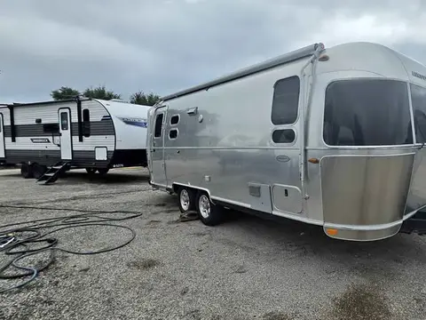 2018 Airstream Flying Cloud — photo 1