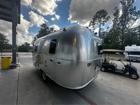 2020 Airstream Bambi 19CB for sale in Spring, TX | Airstream Buy Sell
