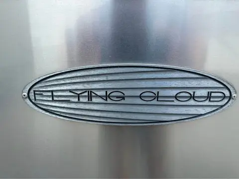 2016 Airstream Flying Cloud — photo 3