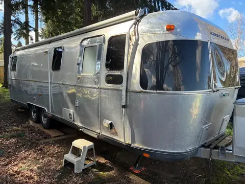 1994 Airstream Excella 1000 31 ft — photo 3