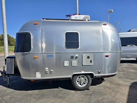2027 Airstream Bambi — photo 1