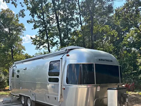2024 Airstream Globetrotter — photo 1